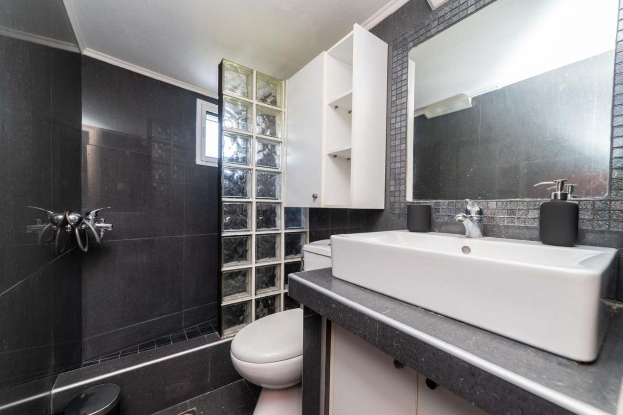 Elena 4 Appartement Néa Péramos Buitenkant foto