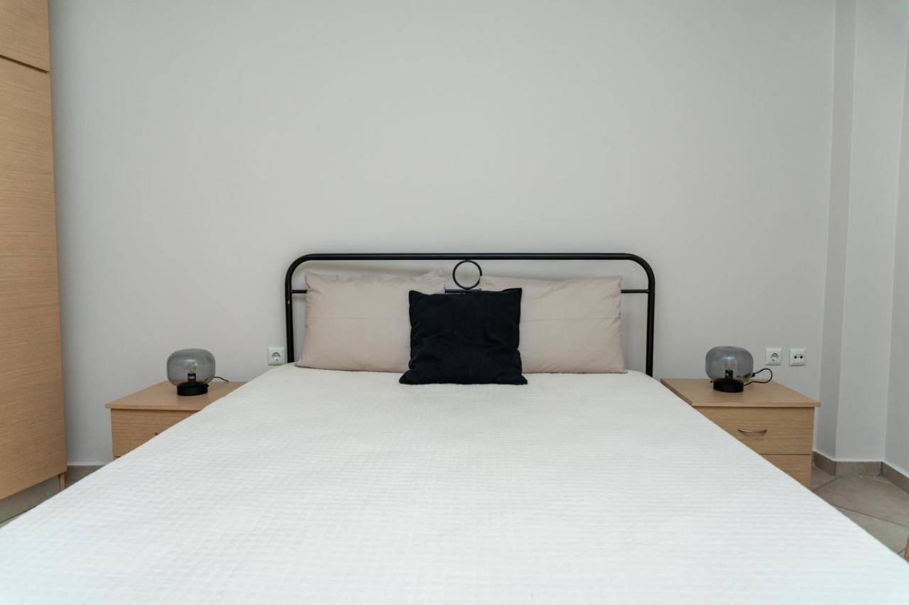 Elena 4 Appartement Néa Péramos Buitenkant foto