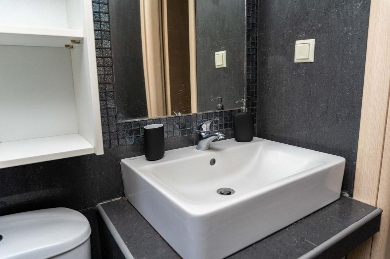 Elena 4 Appartement Néa Péramos Buitenkant foto