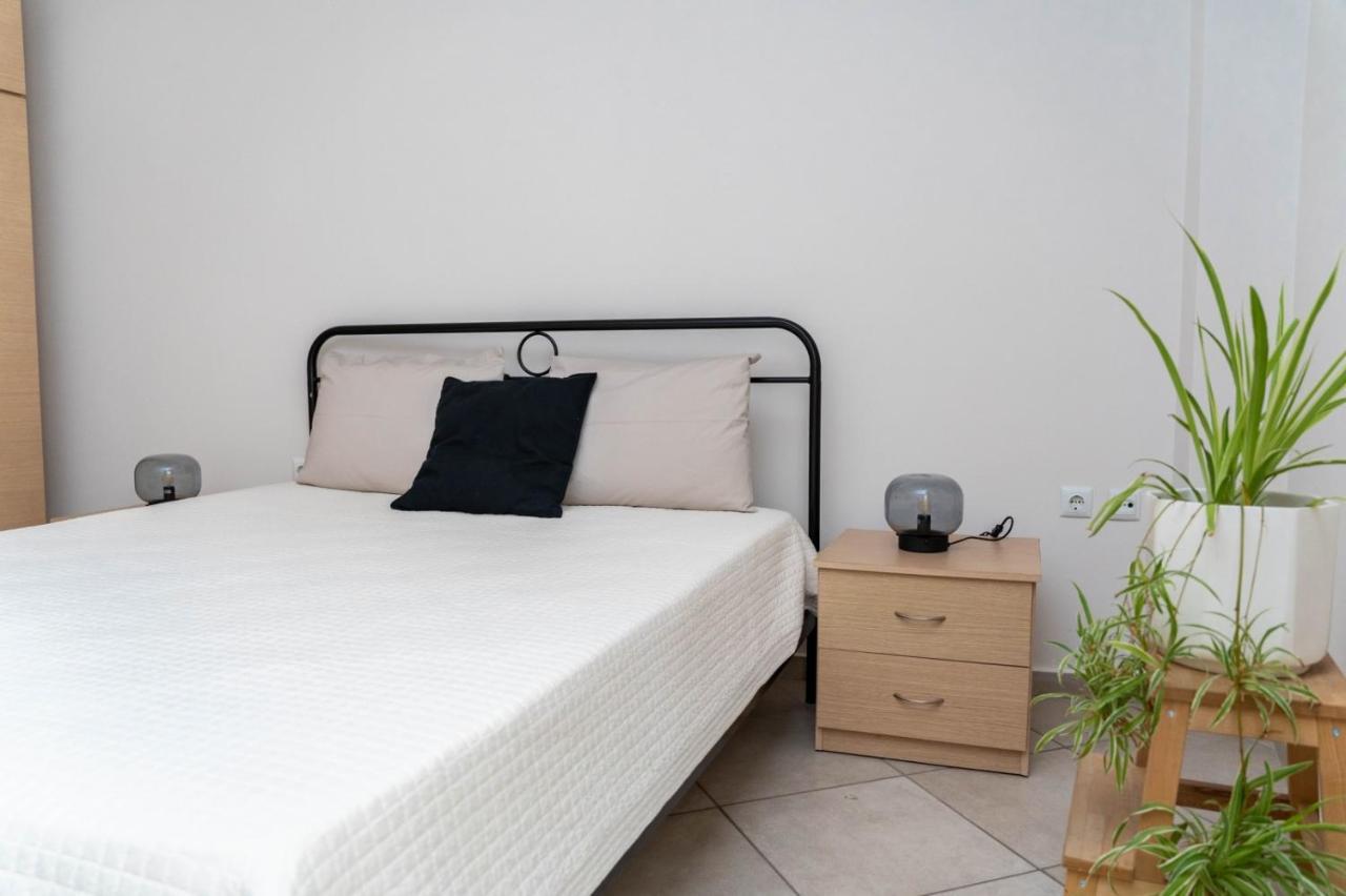 Elena 4 Appartement Néa Péramos Buitenkant foto
