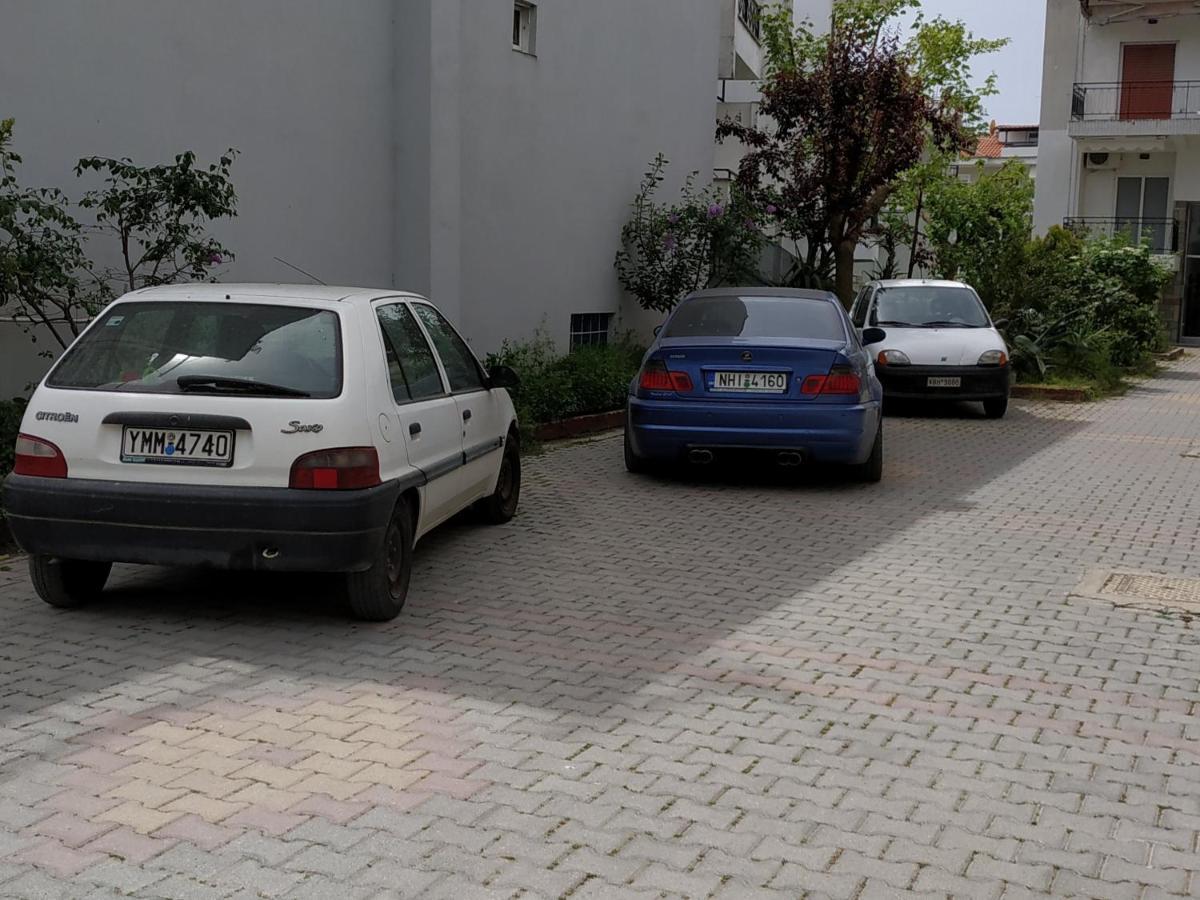 Elena 4 Appartement Néa Péramos Buitenkant foto